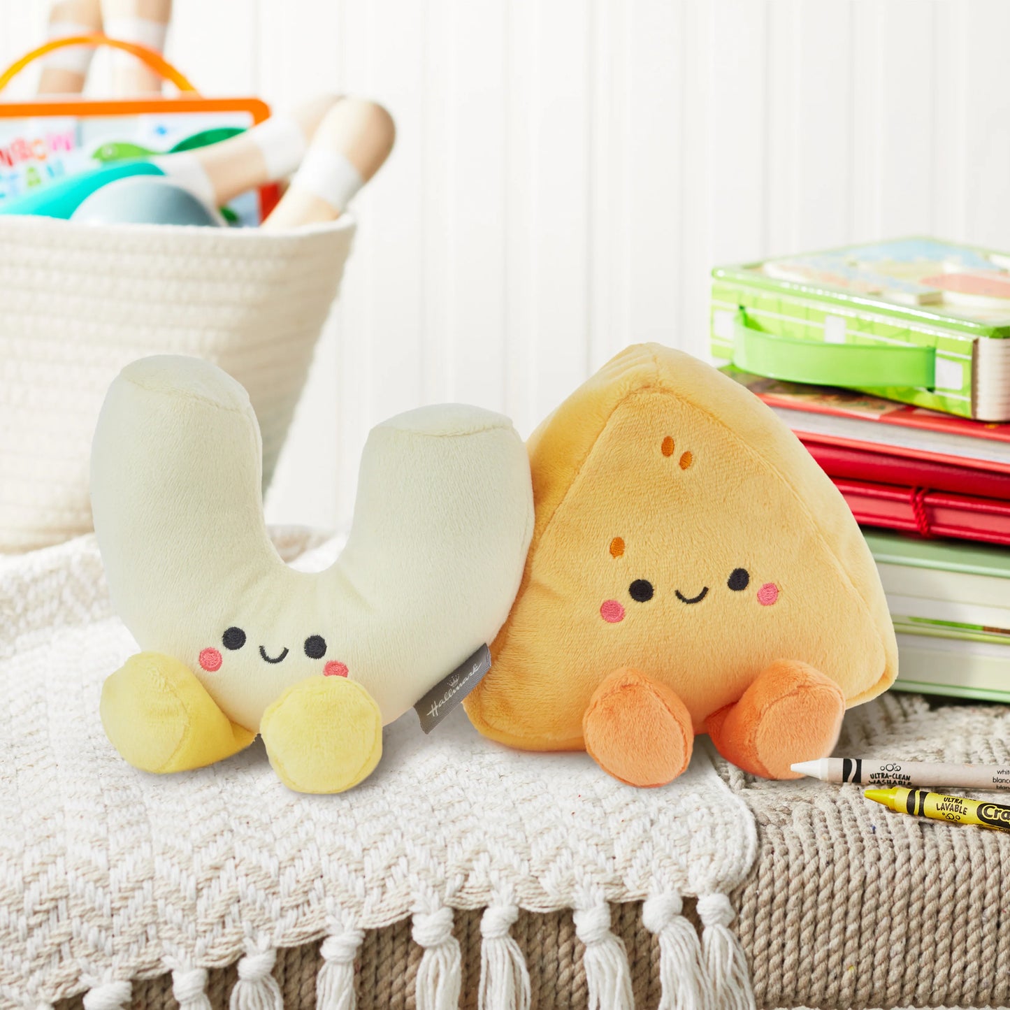 Hallmark Better Together Mac & Cheese Magnetic Plush Soft Toy Pair