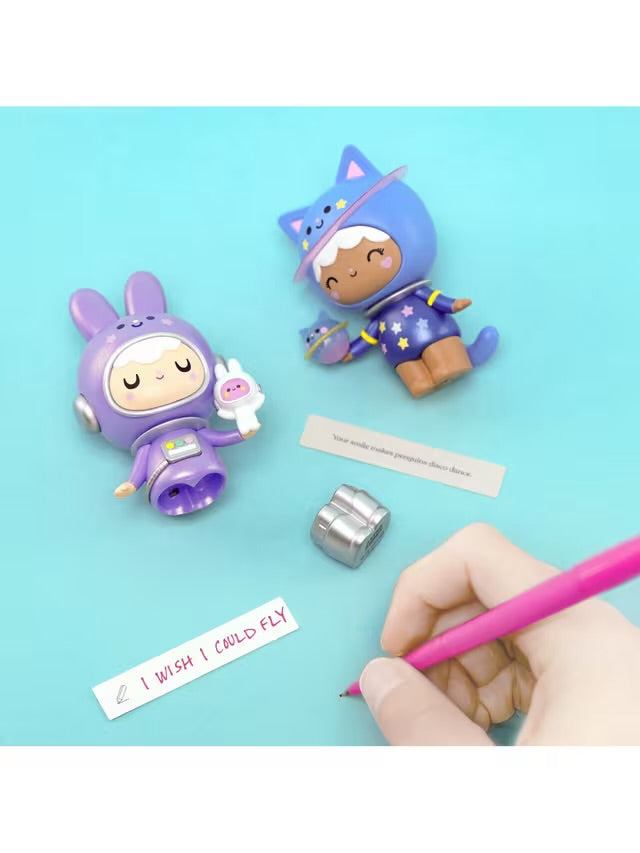 Momiji Vinyl Message Doll Out of This World Blind Box (x1 Supplied) Approx 7cm Tall Age 15+