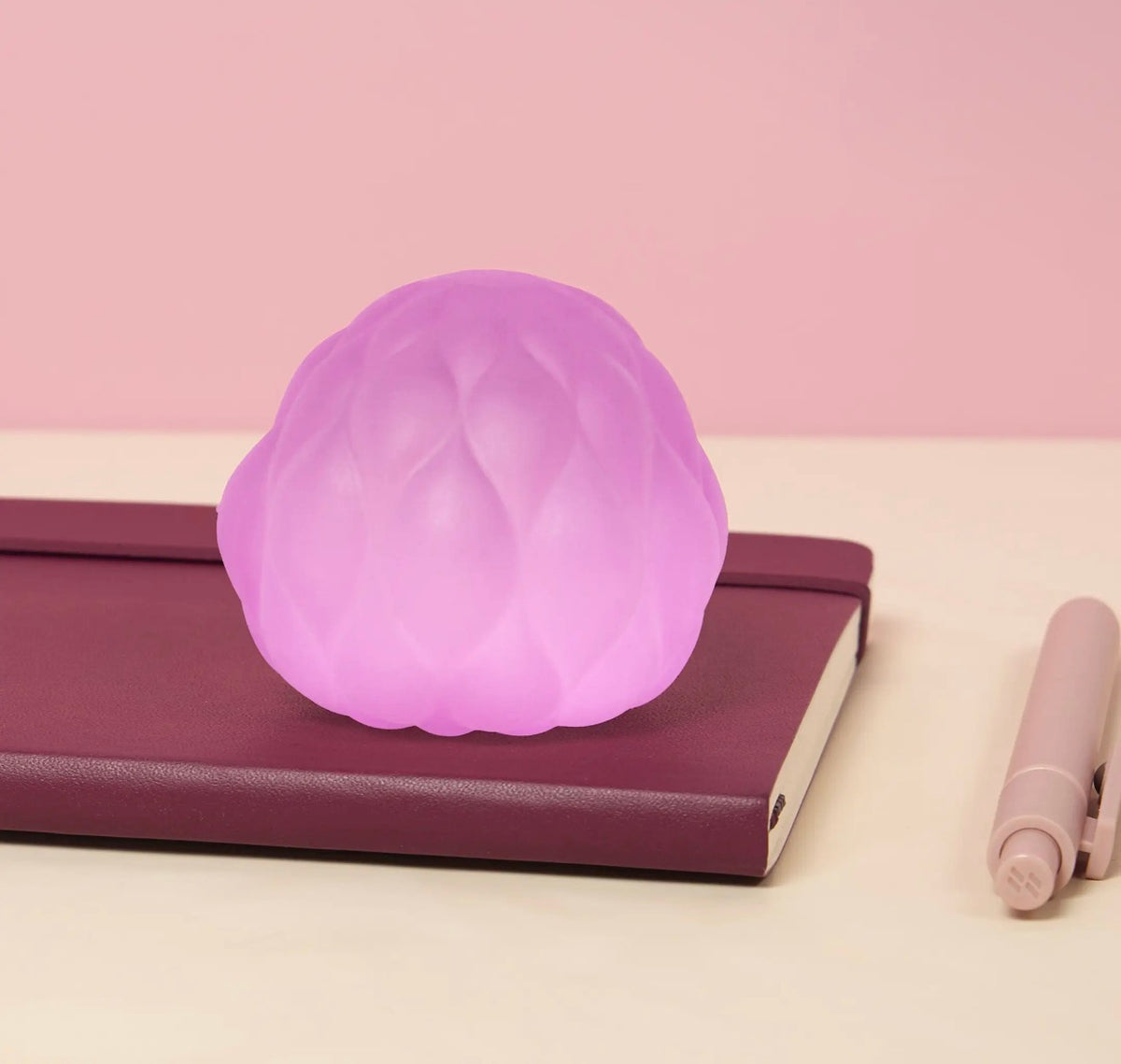 SPEKS Gump Surface Warm 2 Pack – Memory Gel Stress Balls